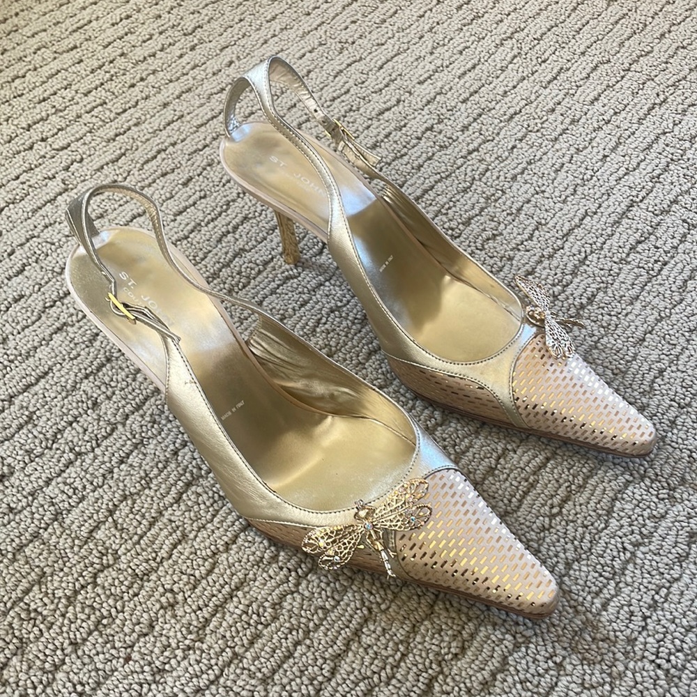 Beautiful St. John Dragonfly Slingback Heels